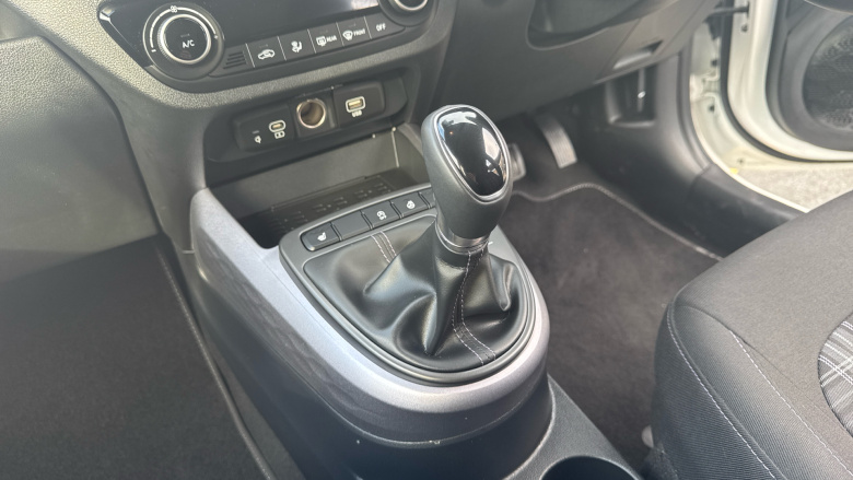 Hyundai i10 1.0 [63] Premium 5dr Auto [Nav] Petrol Hatchback